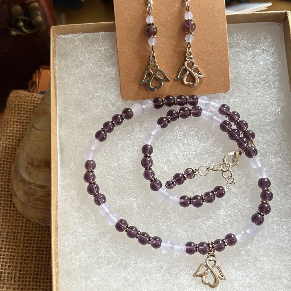 Elegant Silver and Purple Necklace Set